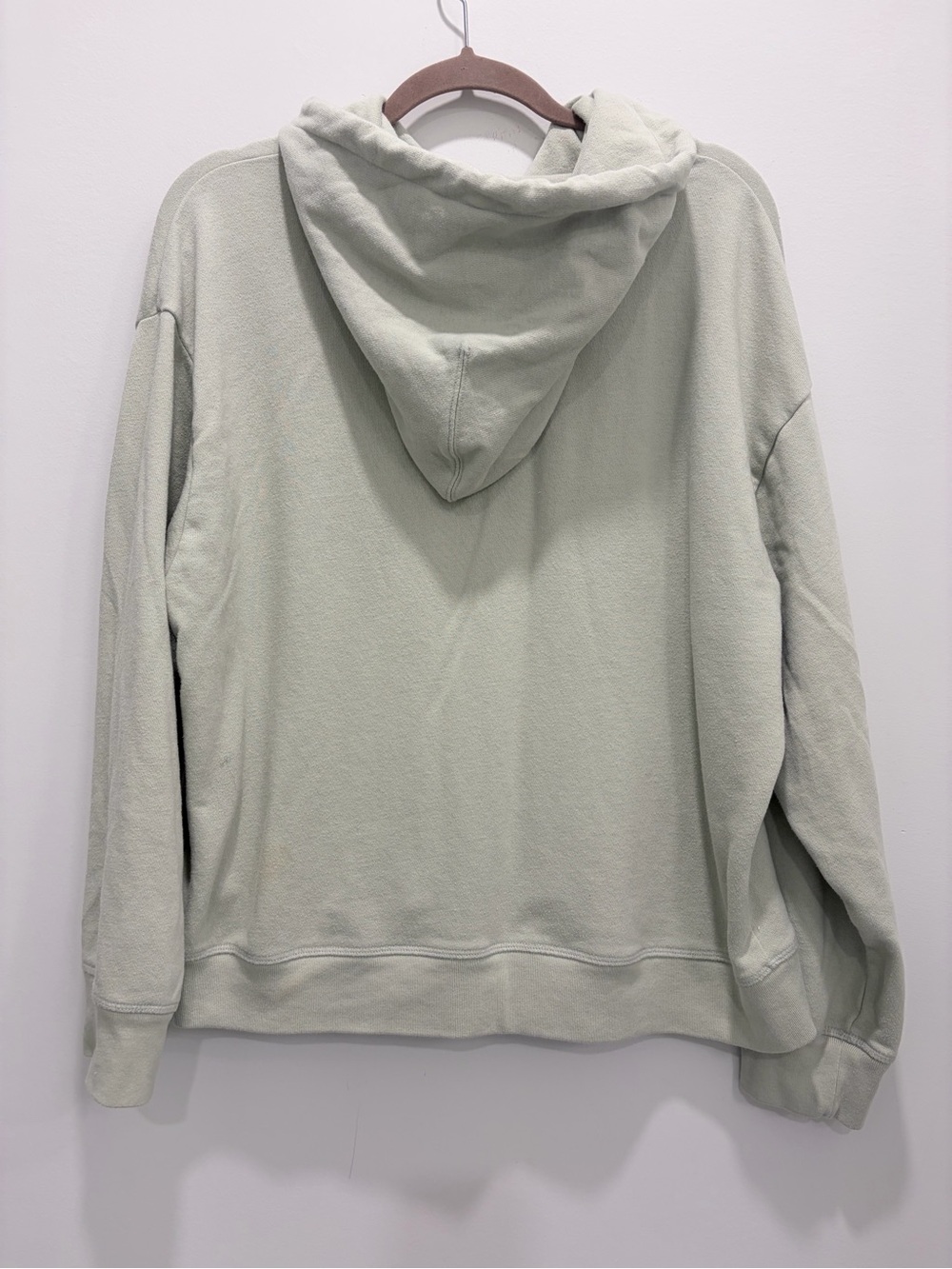Levi’s Sage Green Cropped Boxy Logo Hoodie XL - Picture 3 of 9